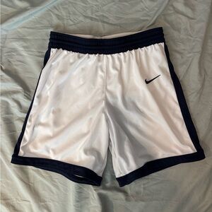 Nike Men's White and Black Basketball Shorts